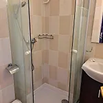 住宿加早餐酒店 Parrag Panzio 3*