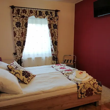 B&B Parrag Panzio 매트라스젠티므라